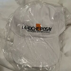 La Roche-Posay White Cap